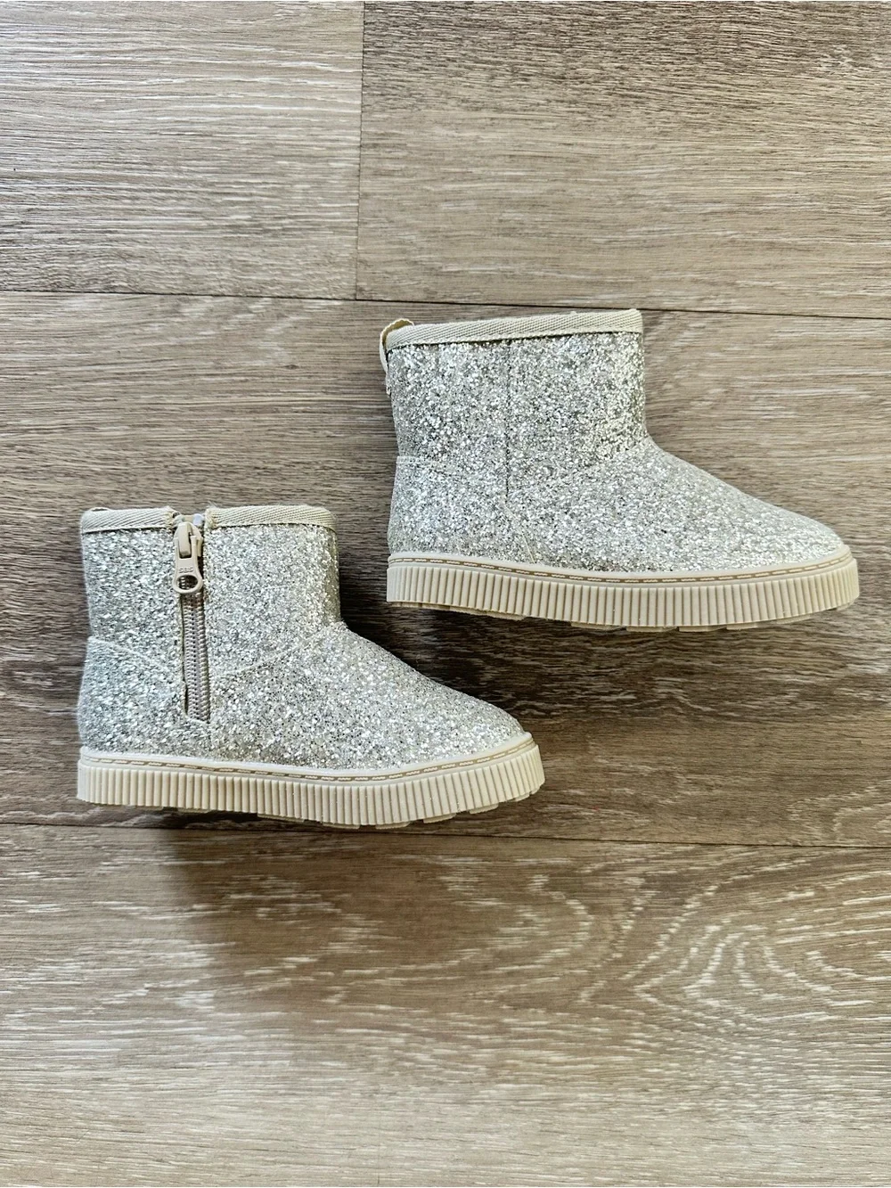 Kids Glitter Zip-Front Ankle Boots in Gold
